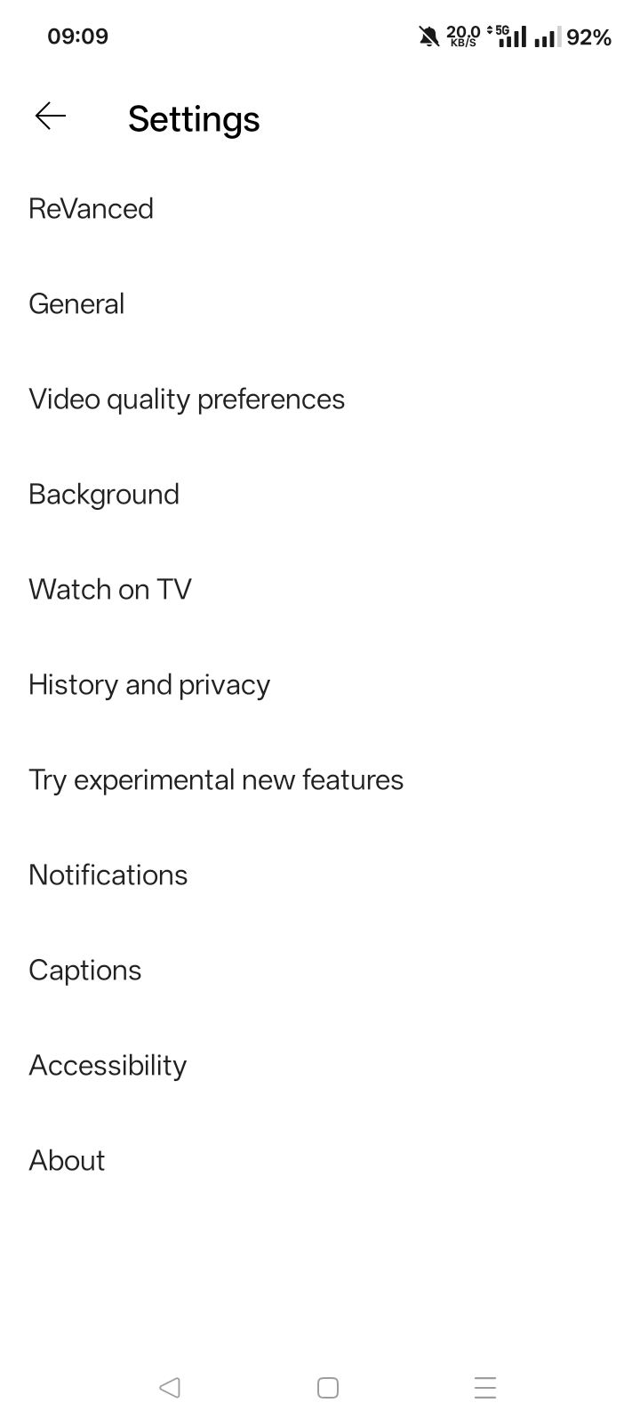 YouTube ReVanced Home Screen - Ad-free feed